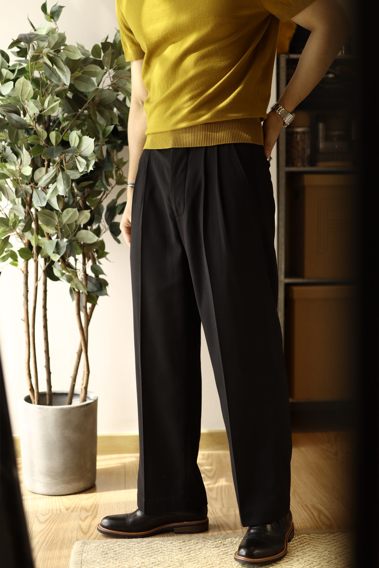 Men's Double Pleated Wide Leg Pants 30 / Black Men's Double Pleated Wide Leg Pants 30 / Black