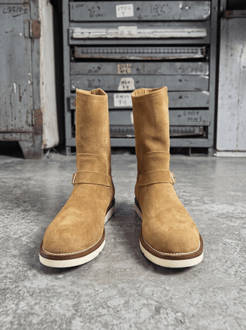 Men's Roughout Engineer Boots 9013