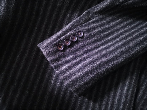 Men's Double-Breasted Tweed Blazer with Peak Lapel