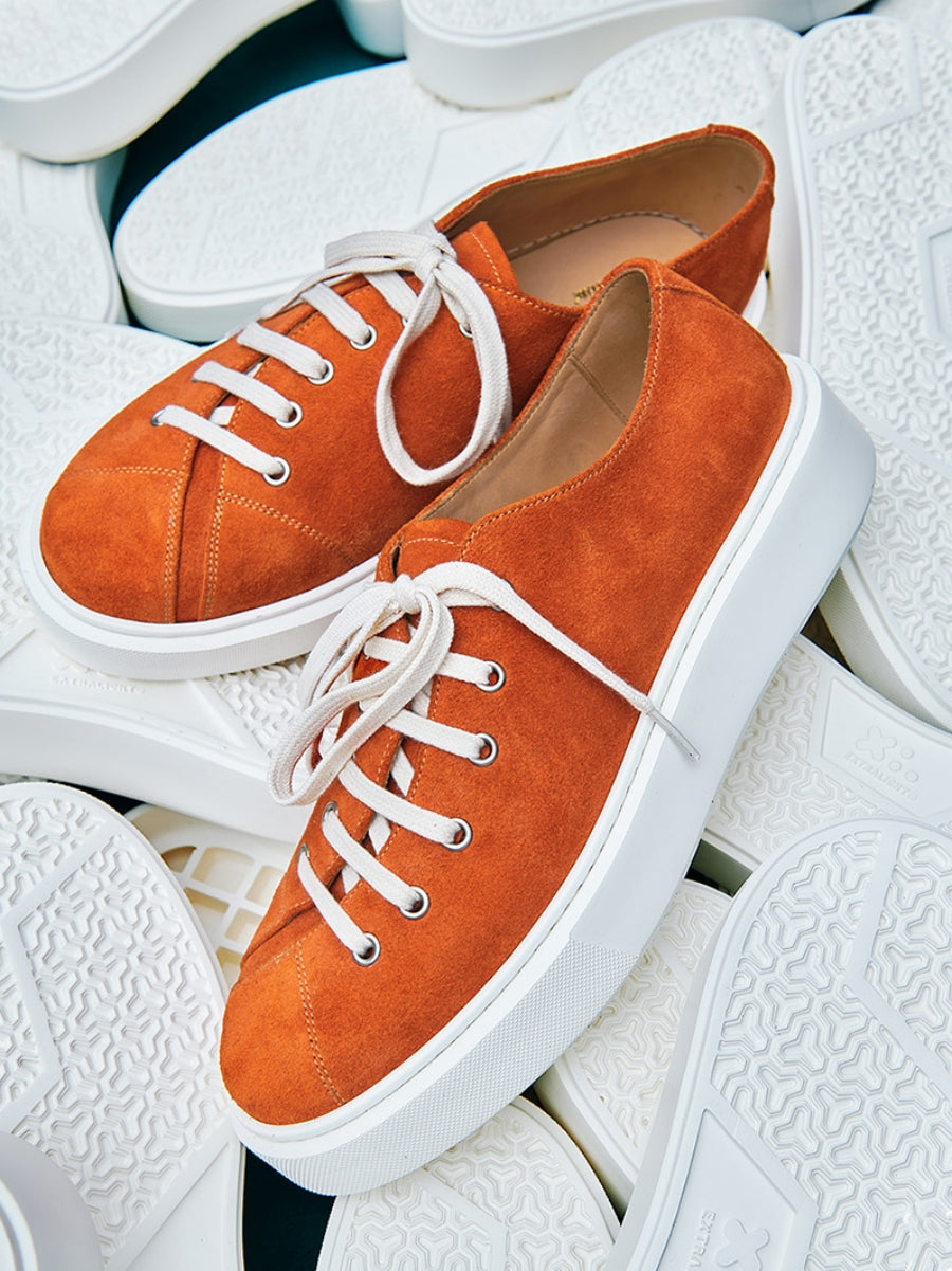 Baskets basses pour hommes orange