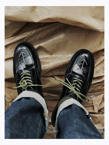 Men's Arrow Apron Derby, Polished Leather