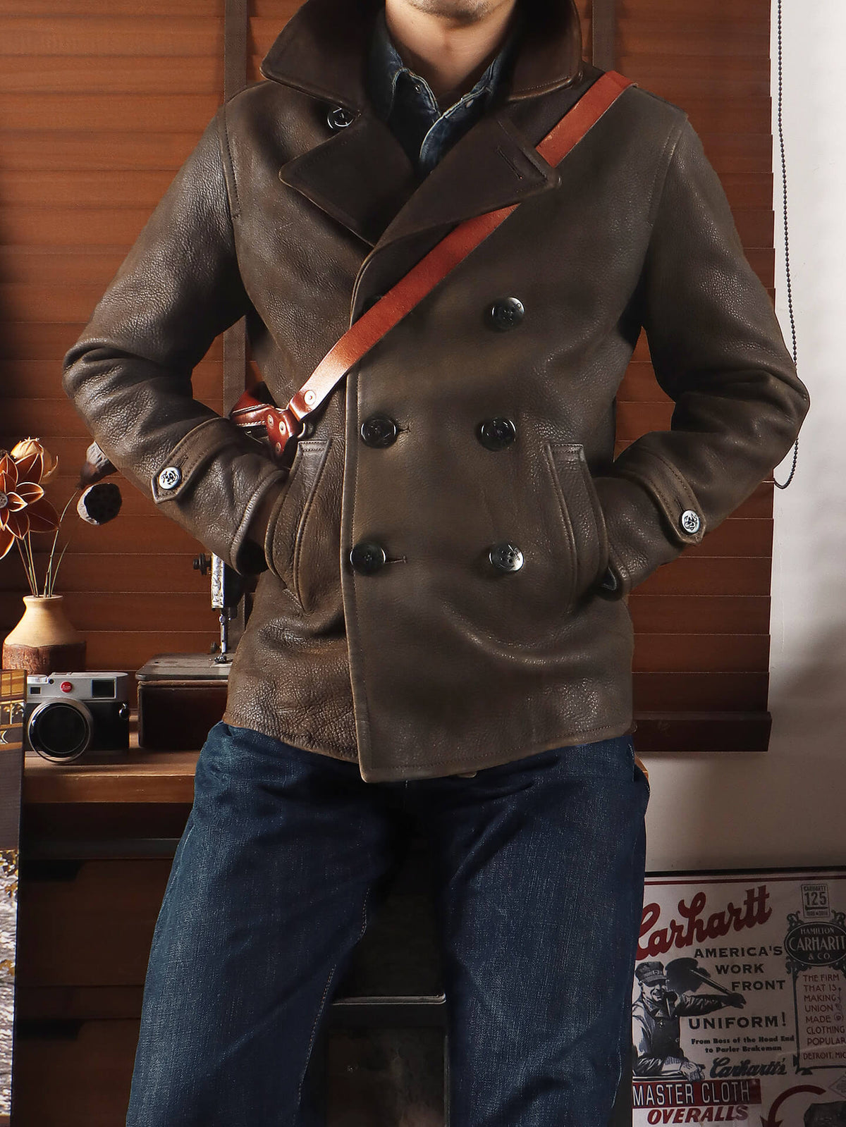 Men's Short 740N Leather Pea Coat