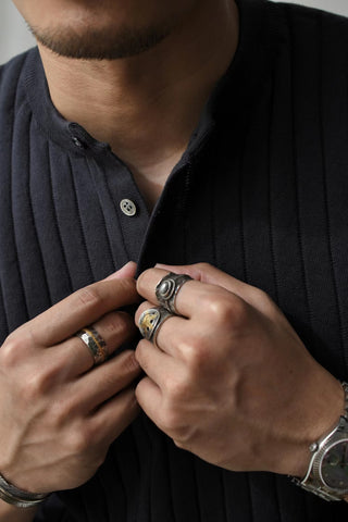 Men's Short Sleeves Knit Henley Shirt