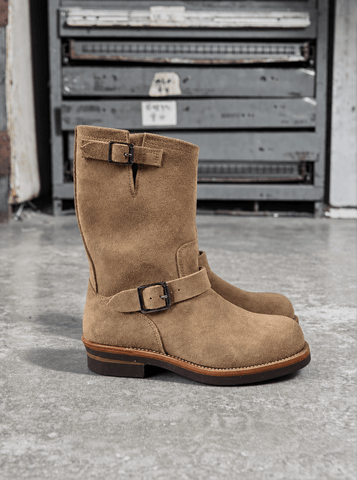 Men's Roughout Engineer Boots 9012