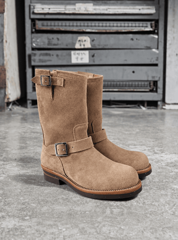 Men's Roughout Engineer Boots 9012