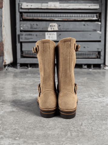 Men's Roughout Engineer Boots 9012