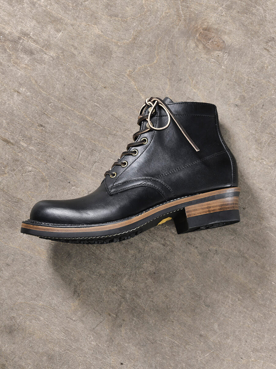 Men's Timber Boots, Oiled Shoulder Leather