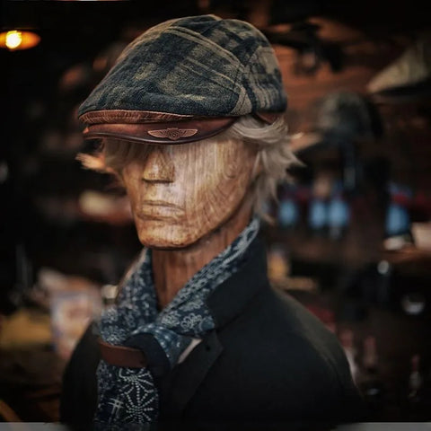 Distressed Geometric Pattern Woolen Flat Cap