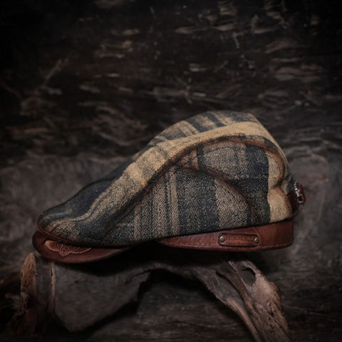 Distressed Geometric Pattern Woolen Flat Cap