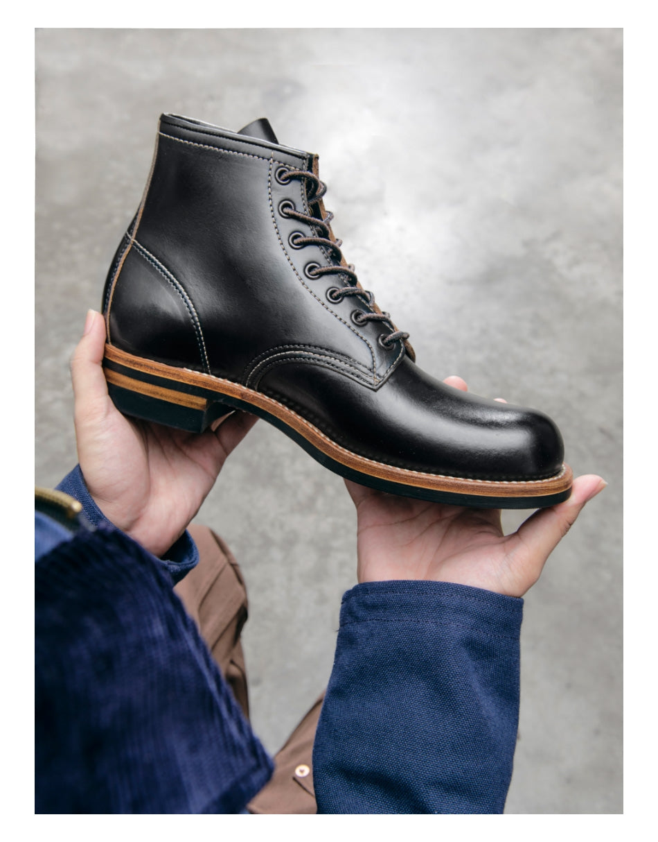 Broad Round Toe Derby Boots