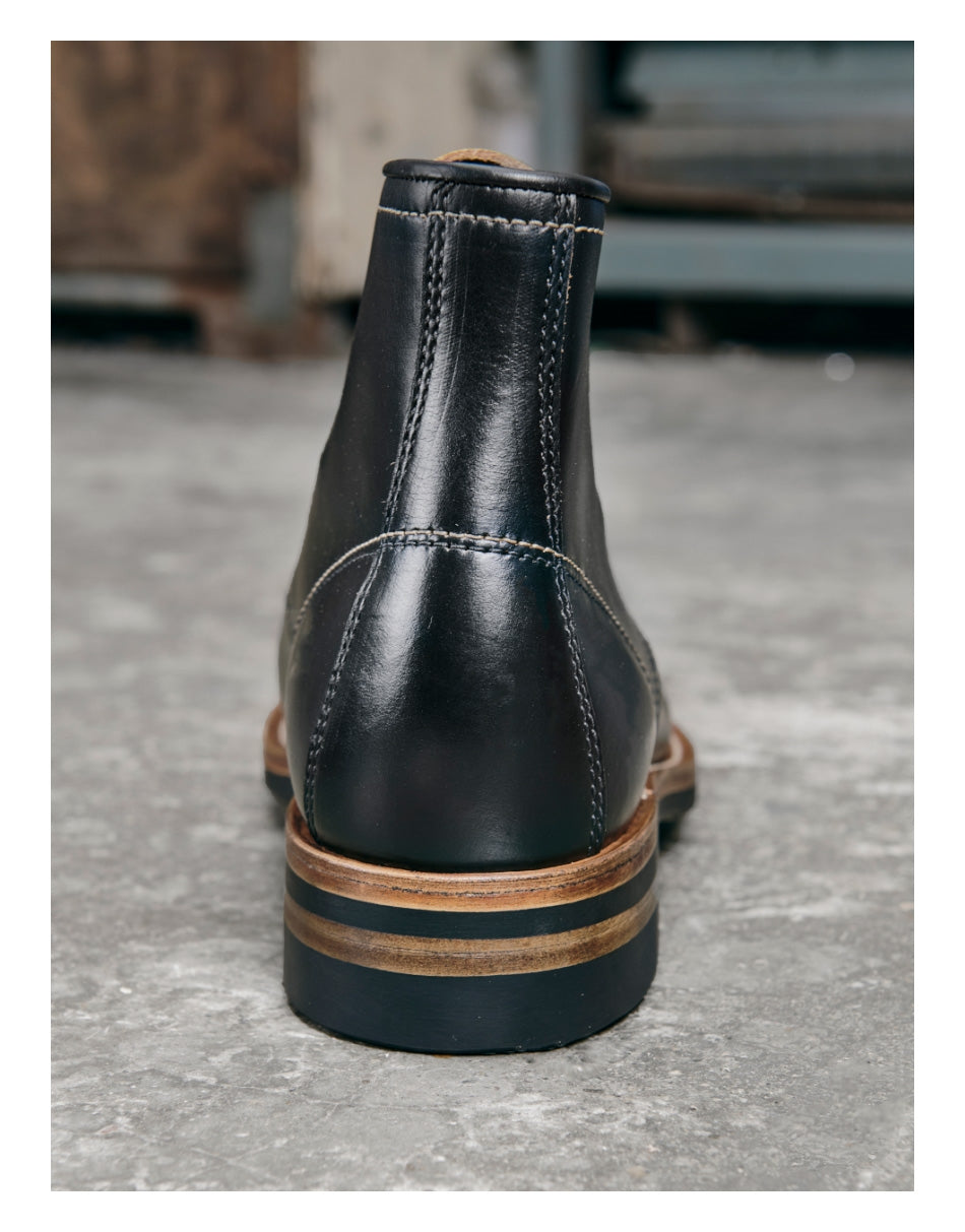 Broad Round Toe Derby Boots