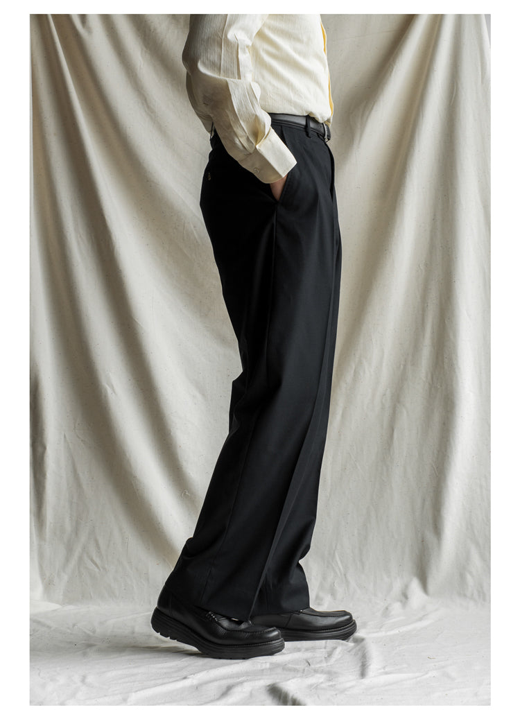 Men's Pleated Trousers Black / 31 Men's Pleated Trousers Black / 31