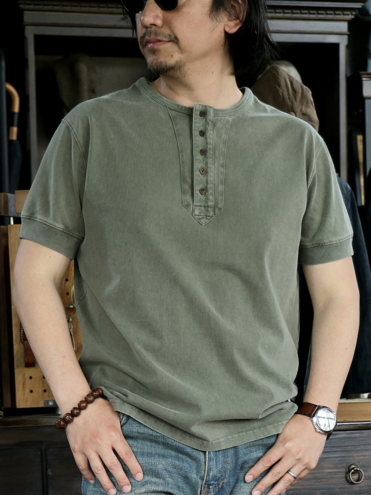 Men's Distressed Short Sleeves Henley Shirt